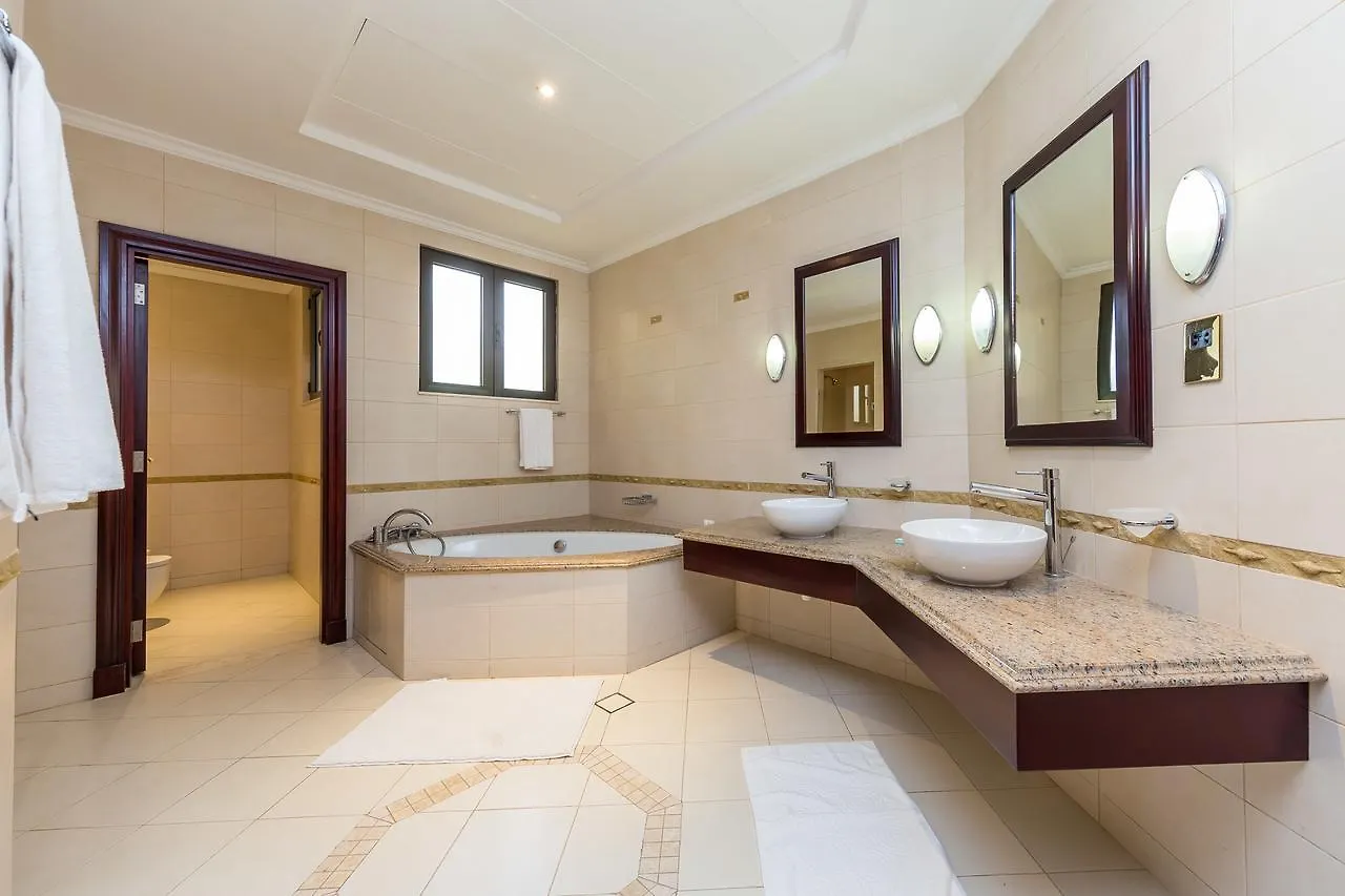 Charming 6Br Villa With Private Pool On Palm Jumeirah 두바이 아랍에미리트