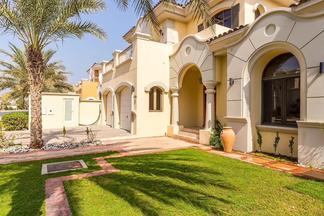 Charming 6Br Villa With Private Pool On Palm Jumeirah 두바이
